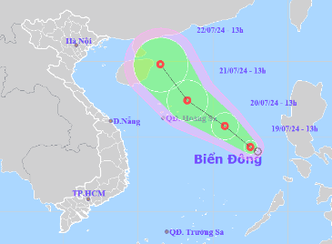 Áp thấp nhiệt đới trên Biển Đông gây mưa dông mạnh