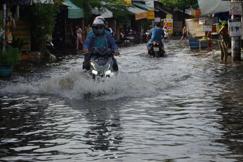 Dự báo Nam Bộ có mưa lớn kéo dài ngày, có nơi trên 100mm